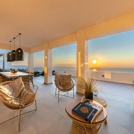 Eolia Luxury Villa *