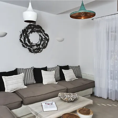 Eolia Luxury Pyrgos Kallistis