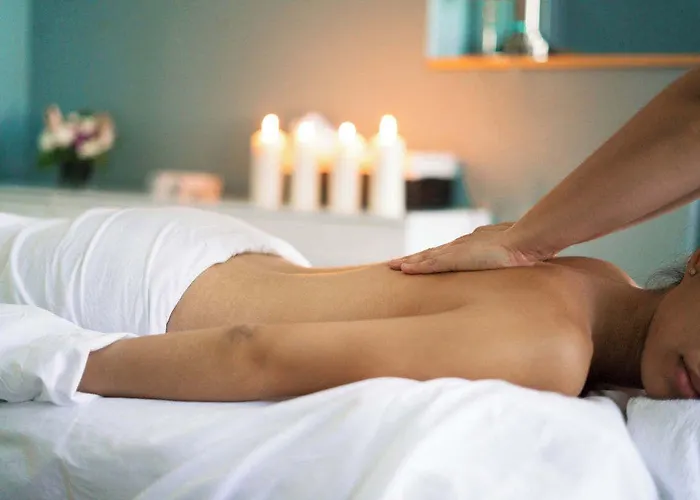 Eolia Luxury Pýrgos