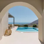 Eolia Luxury Pýrgos