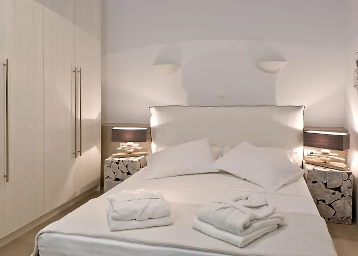 Eolia Luxury Pýrgos