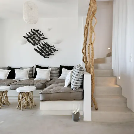 Eolia Luxury Pýrgos